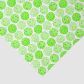 Pickleball Balls - Green Pickleball Balls op White Tissuepapier (Detail)
