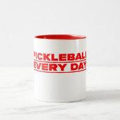 Pickleball Everyday White and Red Mug Tweekleurige Koffiemok (Center)