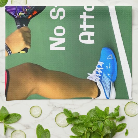 Pickleball Funny No Strings Attached Theedoek (Gevouwen)