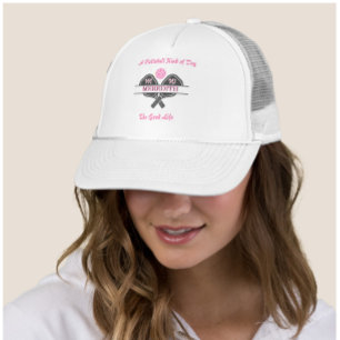 Pickleball Gal w/Paddles Monogram Voornaam Trucker Pet