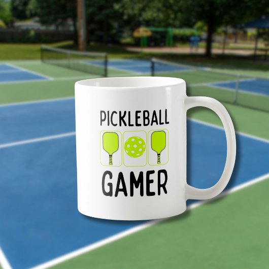 Pickleball Gamer peddels en bal Koffiemok