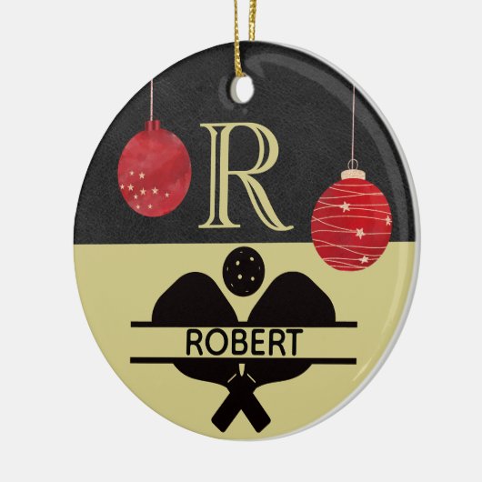 Pickleball Guy Kerstmonogram Initiaal Naam Keramisch Ornament (Links)