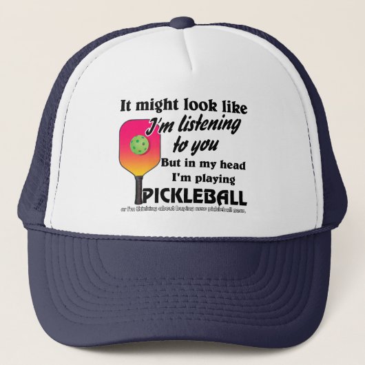 Pickleball Lover in mijn hoofd Ik speel Pickleball Trucker Pet (Voorkant)