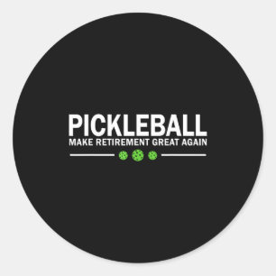 Pickleball maakt pensioen weer geweldig pickle-bal ronde sticker