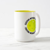 Pickleball & Medium Text GEEL 15oz Custom Tweekleurige Koffiemok (Voorkant rechts)
