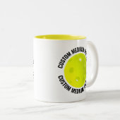 Pickleball & Medium Text GEEL 325ml Custom Tweekleurige Koffiemok (Voorkant rechts)
