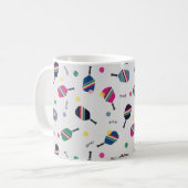 Pickleball-Mok met gestreept tapijten en gootsteen Koffiemok (Voorkant links)