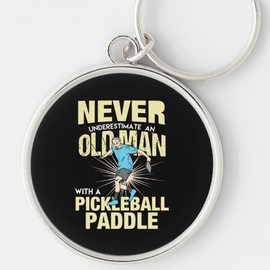 Pickleball - oud Man met een Pickleball Paddle Sleutelhanger (Voorkant)