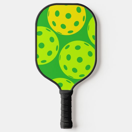 Pickleball Paddle met Pickleballs erop! (Voorkant)