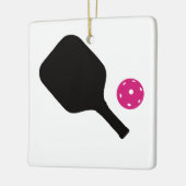 Pickleball-paddle & roze bal keramisch ornament (Links)