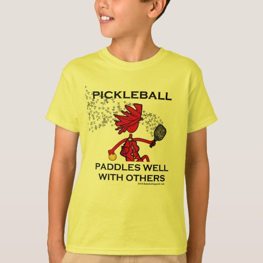 Pickleball Paddles goed met anderen T-shirt (Voorkant)