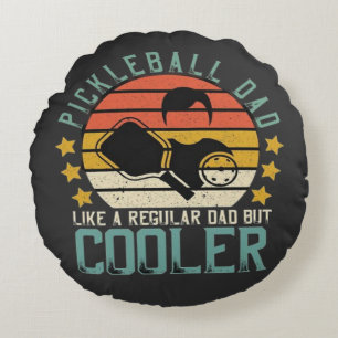 Pickleball-papa zoals een gewone papa maar cooler rond kussen