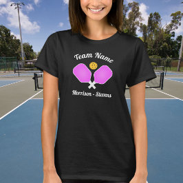 Pickleball Partners die op Pickleball Tournament z T-shirt