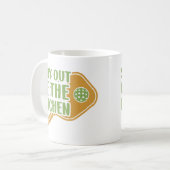 Pickleball Passion: Blijf uit de keuken Grappig Koffiemok (Voorkant links)