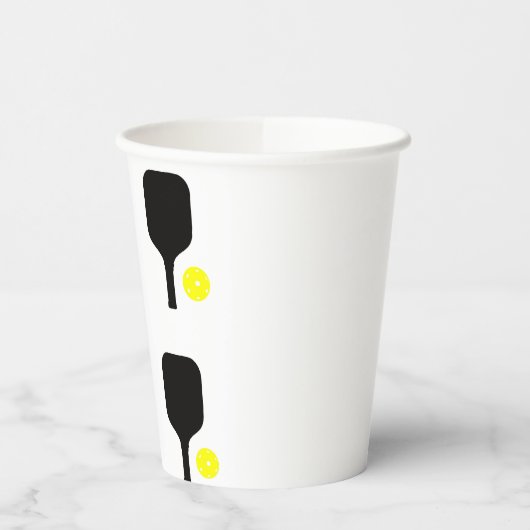 Pickleball peddels & ballen papieren bekers (Links)