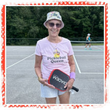 Pickleball Queen - Gele Pickleball Wearing Crown