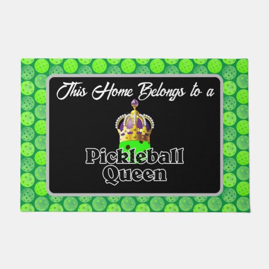Pickleball Queen - Green Pickleball Wearing Crown Deurmat (Voorkant)