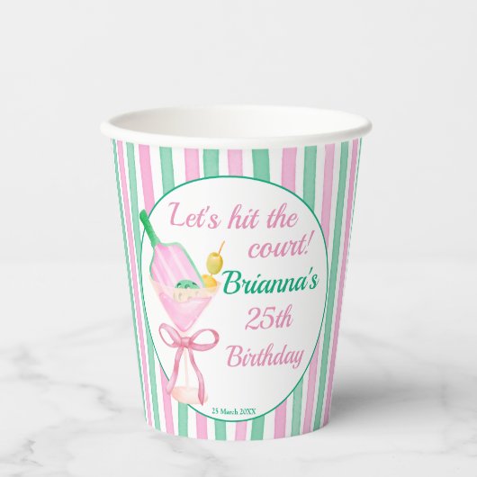 Pickleball roze en groen verjaardagsfeestje op maa papieren bekers (Voorkant)