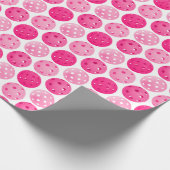 Pickleball Roze & Wit Pickleballs gepersonaliseerd Cadeaupapier (Hoek)