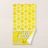 Pickleball Serve Laat het geel gepersonaliseerd st Handdoek (Handdoek)