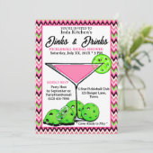 Pickleball Shower Dinks & Drinks Roze Chevron Kaart (Staand voorkant)