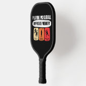 Pickleball spelen verbetert het geheugen paddle (Links)