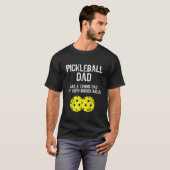 Pickleball vader als een tennis vader maar met gro t-shirt (Voorkant volledig)