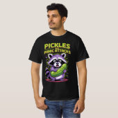 Pickles en paniekaanvallen - Raccoon Chaos Edition T-shirt (Voorkant volledig)
