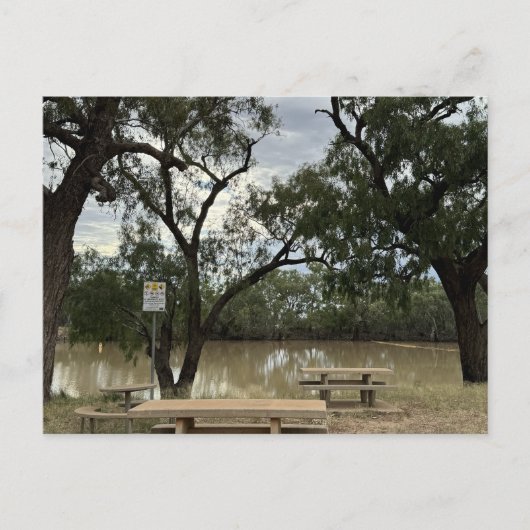 Picknickplaats bij Tannock Weir. Briefkaart (Voorkant)