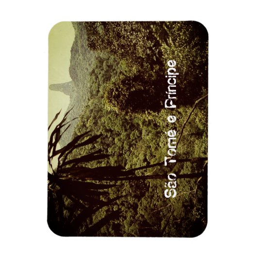 Pico Cão Grande - Sao Tomé en Principe Magneet (Verticaal)