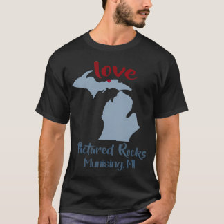 Pictured Rocks in Munising Michigan Love Upper T-shirt