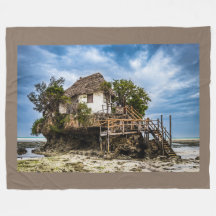 Pictureskast op een tropisch koraal