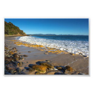 Pictureskstrand op Cape Byron Bay Australië Foto Afdruk