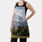 Picturesque Landscape, Canadian Mount Robson Schort (Insitu)