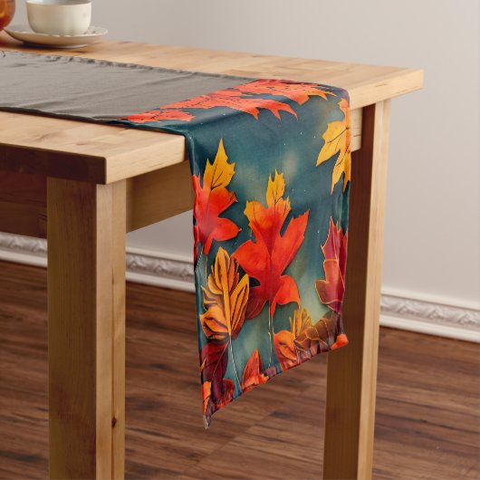 Picturesque Rustic Autumn Maple Leaves Korte Tafelloper (Voorbeeld)