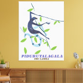 Pidurutalagala Sri Lanka reisposter. Canvas Afdruk (Insitu (Woonkamer))