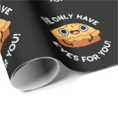 Pie heeft alleen maar ogen voor je grappige voedse cadeaupapier (Rol Hoek)