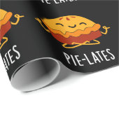 Pie-lates Funny Food Pie Pun Dark BG Cadeaupapier (Rol Hoek)