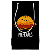 Pie-lates Funny Food Pie Pun Dark BG Klein Cadeauzakje (Voorkant)
