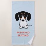 Piebald Dachshund | Schattigee hond met aangepaste Strandlaken<br><div class="desc">Piebald Dachshund Lover's Beach Towel. Kute tekening van een zwarte,  geelbruine en witte doxie. Bezoek Jenn's Doodle World voor nog meer producten met dit originele ontwerp van wiener-honden.</div>