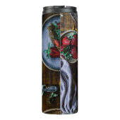 PIEKENLAND VAN KABELS OP ROND GRAY CERAMIC BORD THERMOSBEKER (Achterkant)