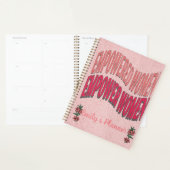 Pieprode tekst Moedig vrouwen aan om offerte uit t Planner (Display)