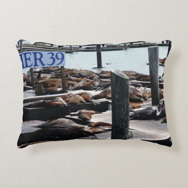 Pier 39 Zeeleeuwen Decoratief Kussen (Voorkant)