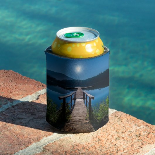 Pier bij nacht onder een volle maan blikjeskoeler (Insitu Zwembad)