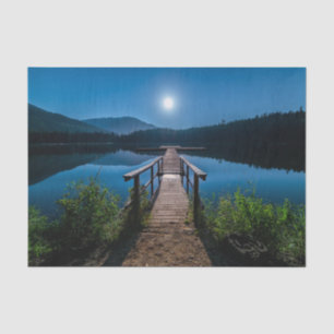 Pier bij nacht onder een volle maan tissuepapier