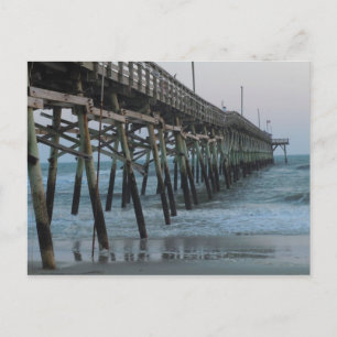 Pier en golven = Oak Island, NC Briefkaart