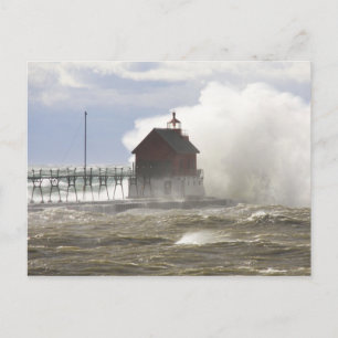 PIER LIGHTHOUSE vs MONSTER WAVES Briefkaart