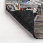 Pier met boten en jachten in Marken Nederland Muismat (Hoek)