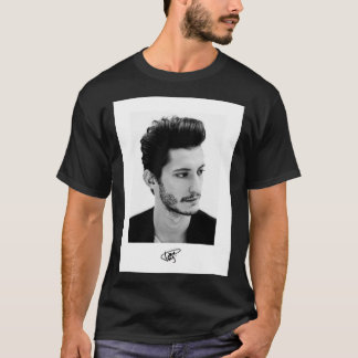 Pierre Niney - Frans acteur portret Classic T-Shi T-shirt