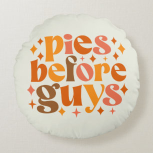 Pies voor jongens rond kussen